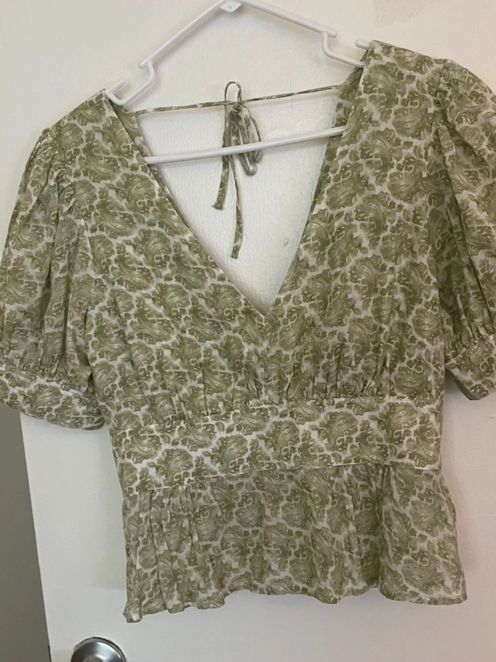 J. Crew puff sleeve peplum blouse